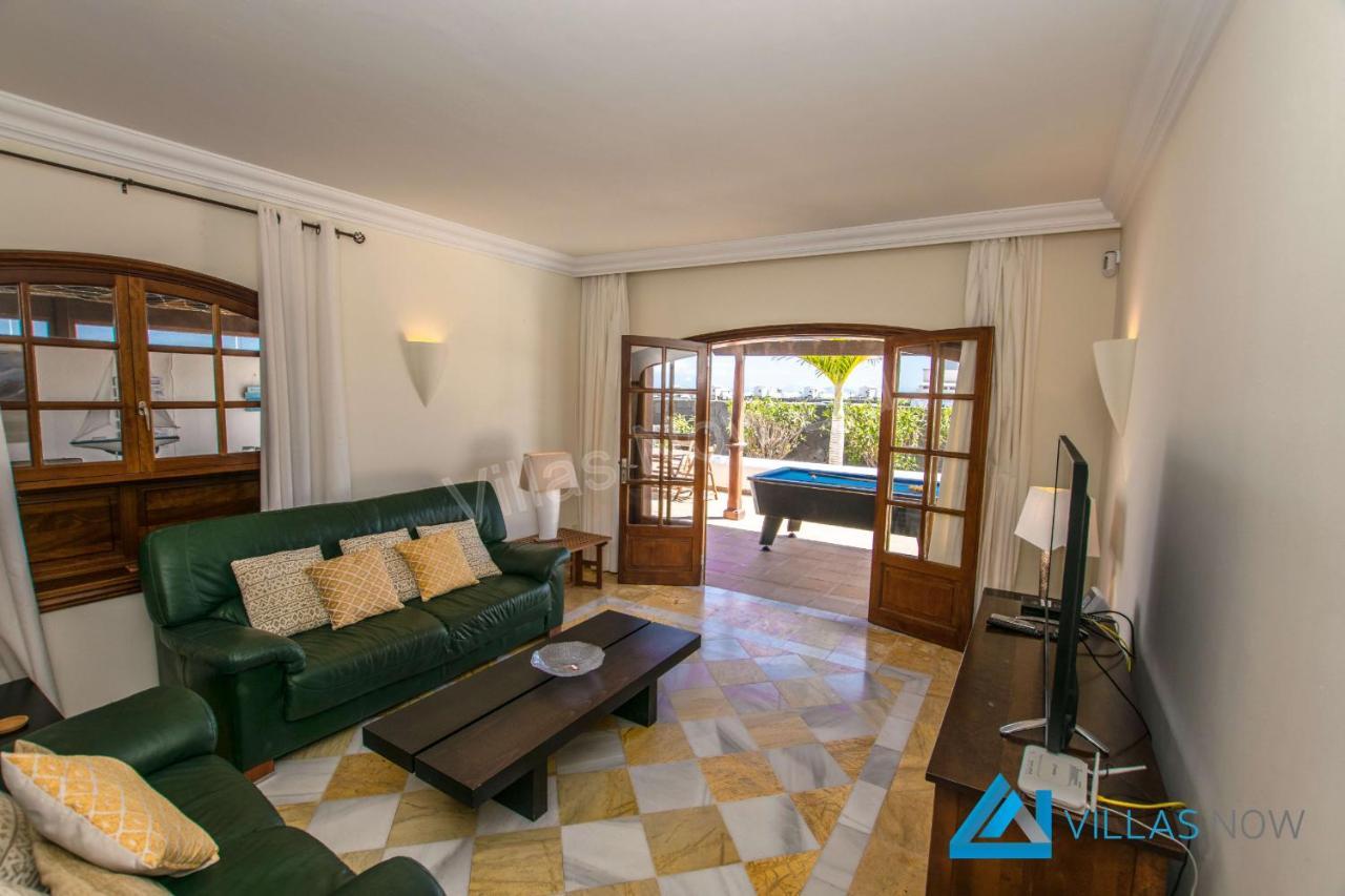 Villa Valentina - LH156 By Villas Now Ltd Playa Blanca  Esterno foto